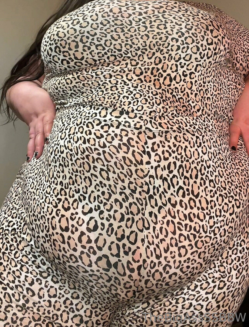 Photo by thebigassssbbw1 published on May 17,2023 03:47:09 - BestThots