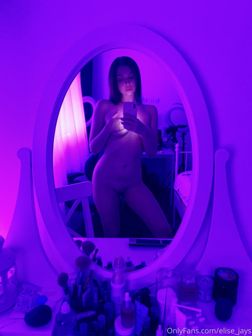 Photo by elisejays published on August 8,2023 15:22:12 - BestThots