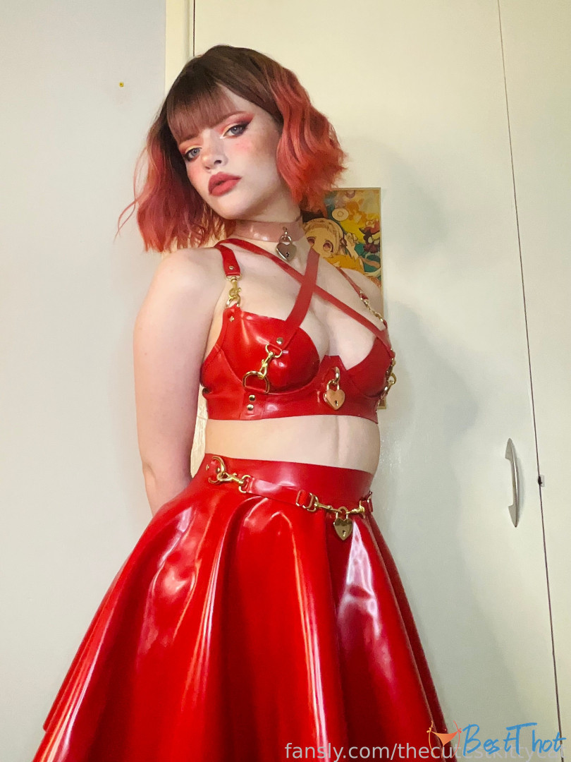 Photo by thecutestkittycat published on January 26,2025 19:00:07 - BestThots