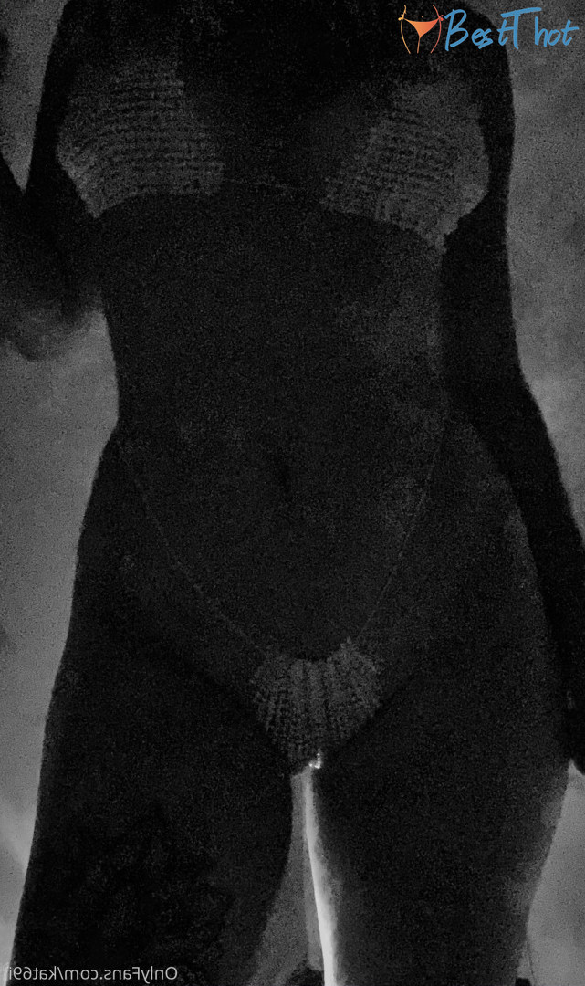 Photo by kat69it published on December 19,2024 23:08:44 - BestThots