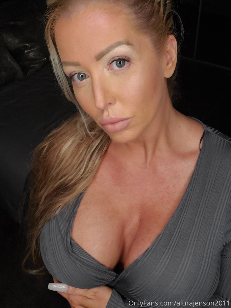 Photo by alurajenson2011 published on November 20,2023 05:33:20 - BestThots