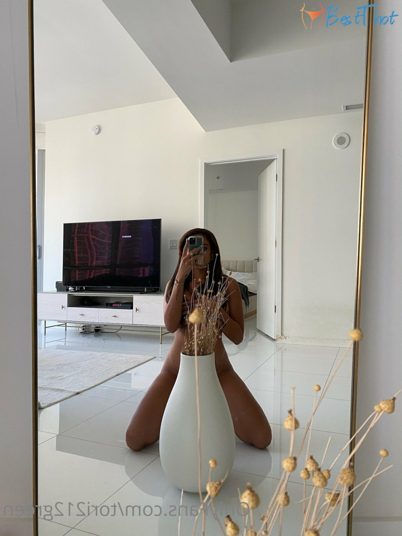 Photo by tori212green published on December 21,2024 10:09:14 - BestThots