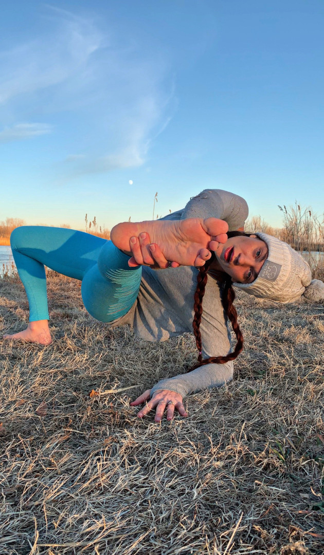 Photo by solemoves_yogitoes published on July 3,2023 13:57:35 - BestThots