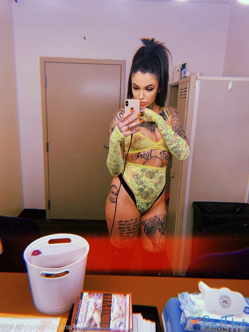 leighravenx #9542491