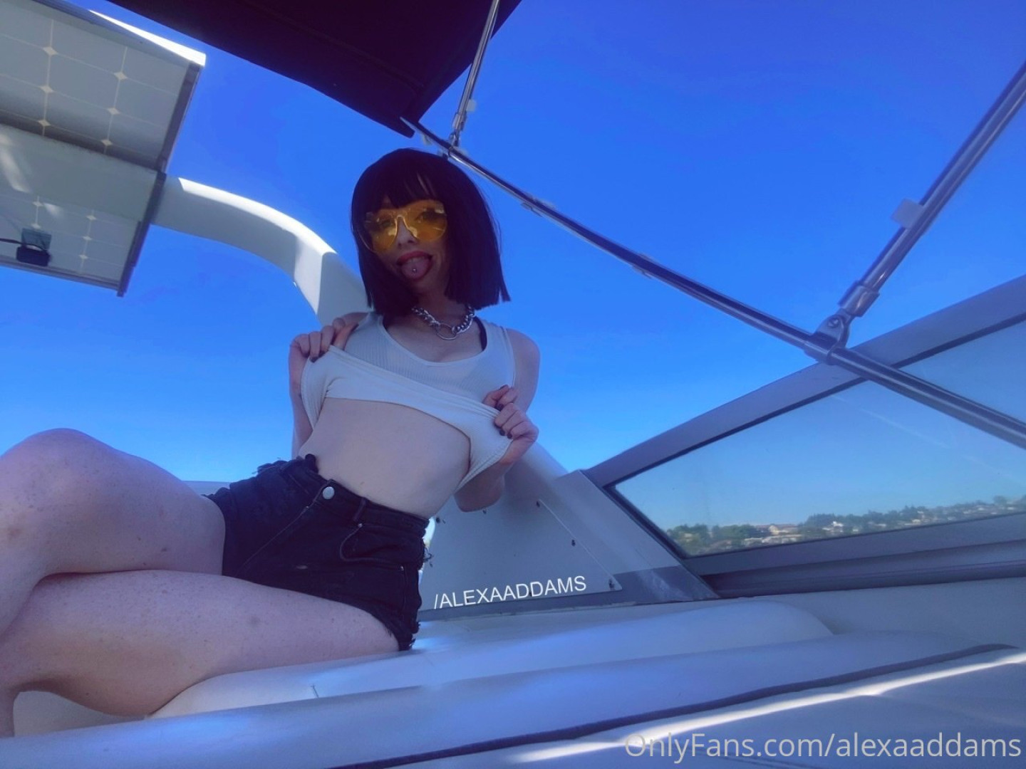 Photo by alexaaddams published on October 16,2023 13:44:09 - BestThots