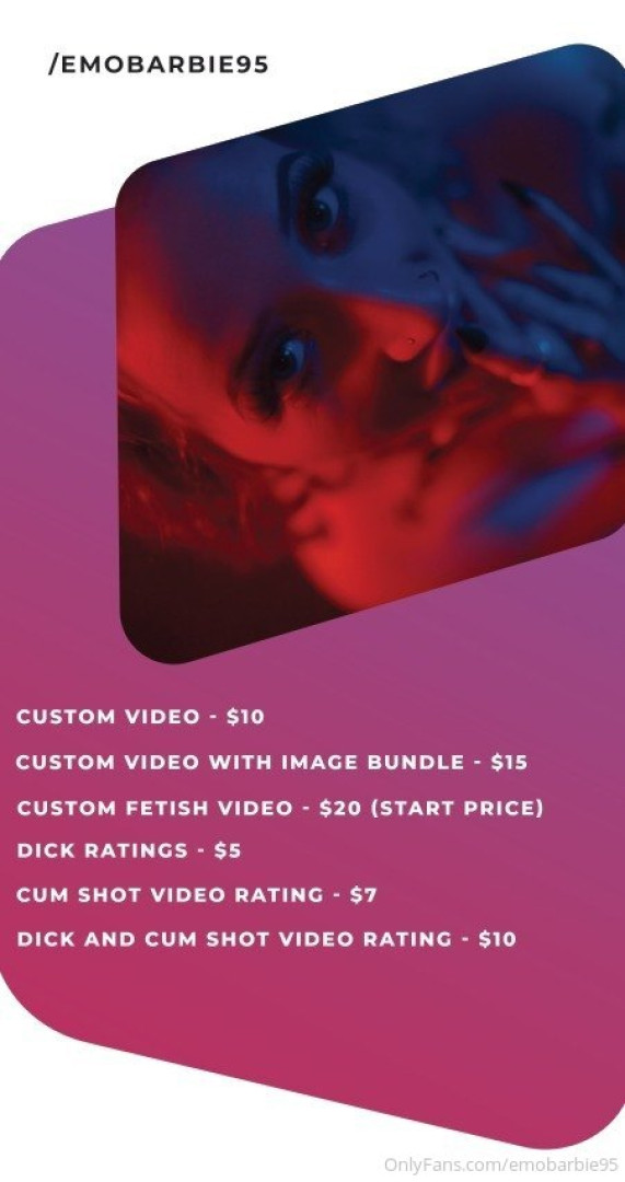 Photo by emobarbie95 published on October 16,2023 07:22:30 - BestThots