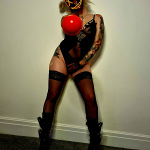 emobarbie95 #6943122