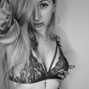 emobarbie95 #6944896