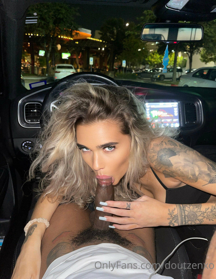 Photo by doutzenxo published on July 13,2023 23:53:38 - BestThots
