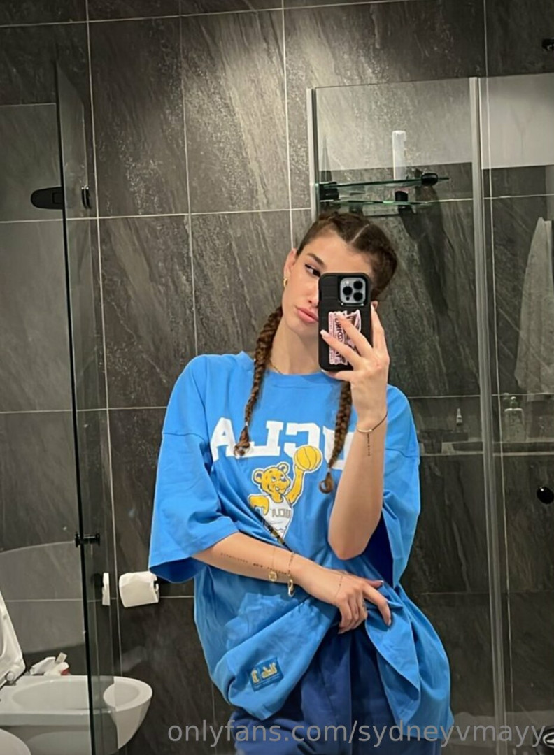 Photo by sydneyvmayy published on August 12,2023 02:37:08 - BestThots