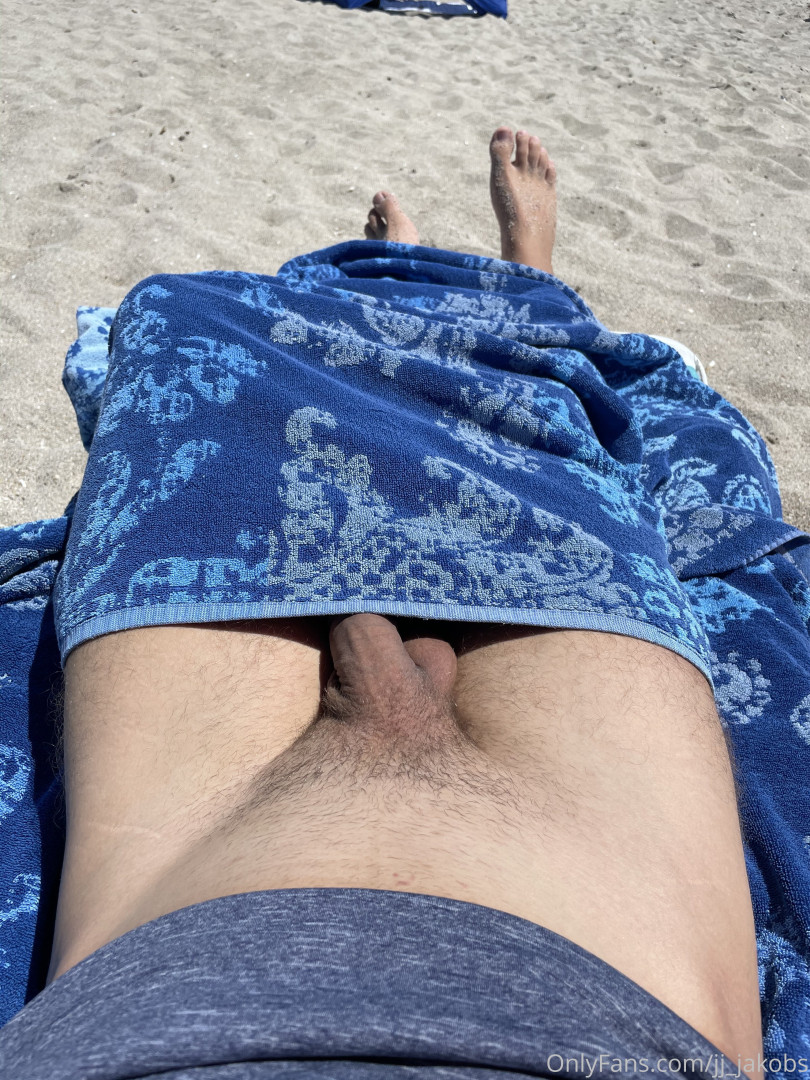 Photo by jj_jakobs published on October 12,2023 18:53:24 - BestThots
