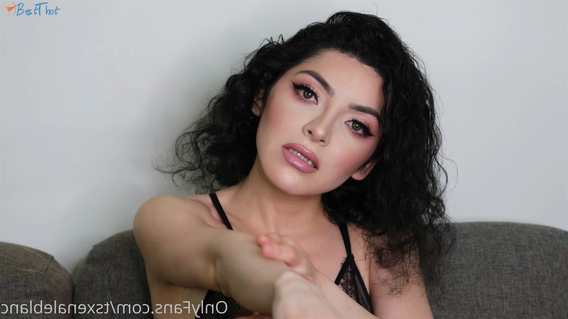 Photo by xenaleblanc published on December 21,2024 11:08:58 - BestThots