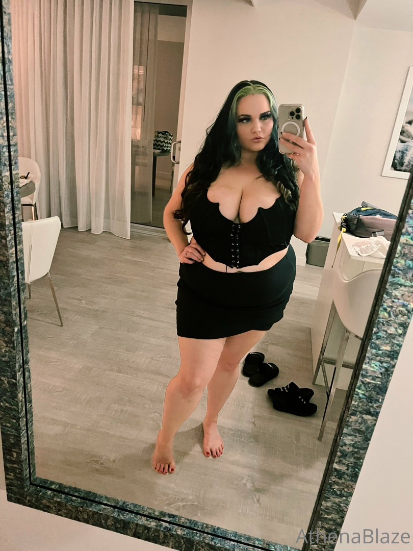 Photo by athenablaze published on November 24,2023 06:10:36 - BestThots