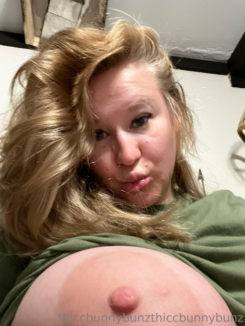 Photo by thepastryshop published on May 16,2023 21:44:35 - BestThots