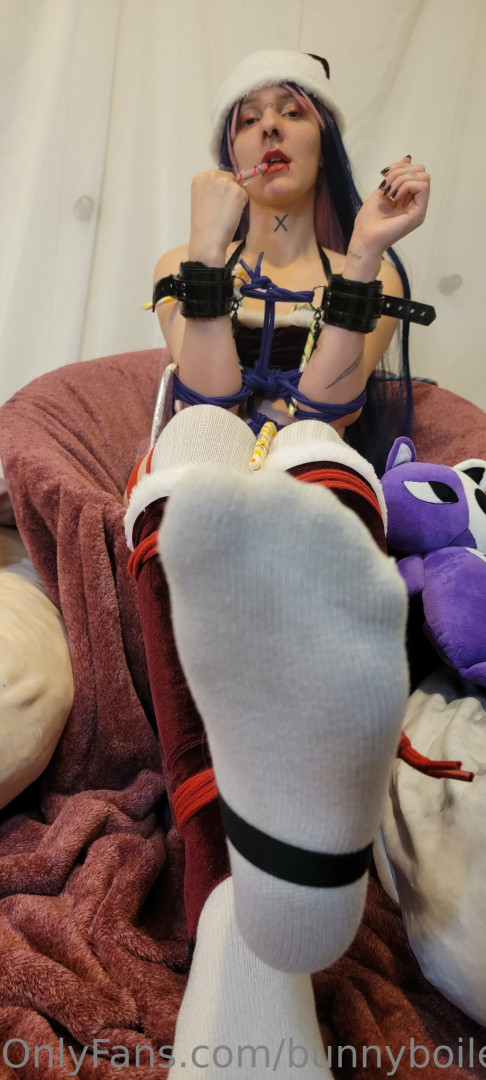 Photo by bunnyboilewd published on July 24,2023 12:08:34 - BestThots