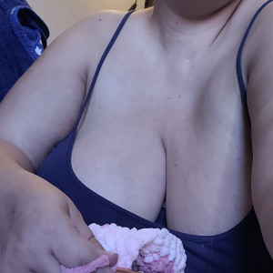 astrid_rose22 #8579309