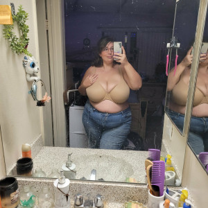 astrid_rose22 #8579320
