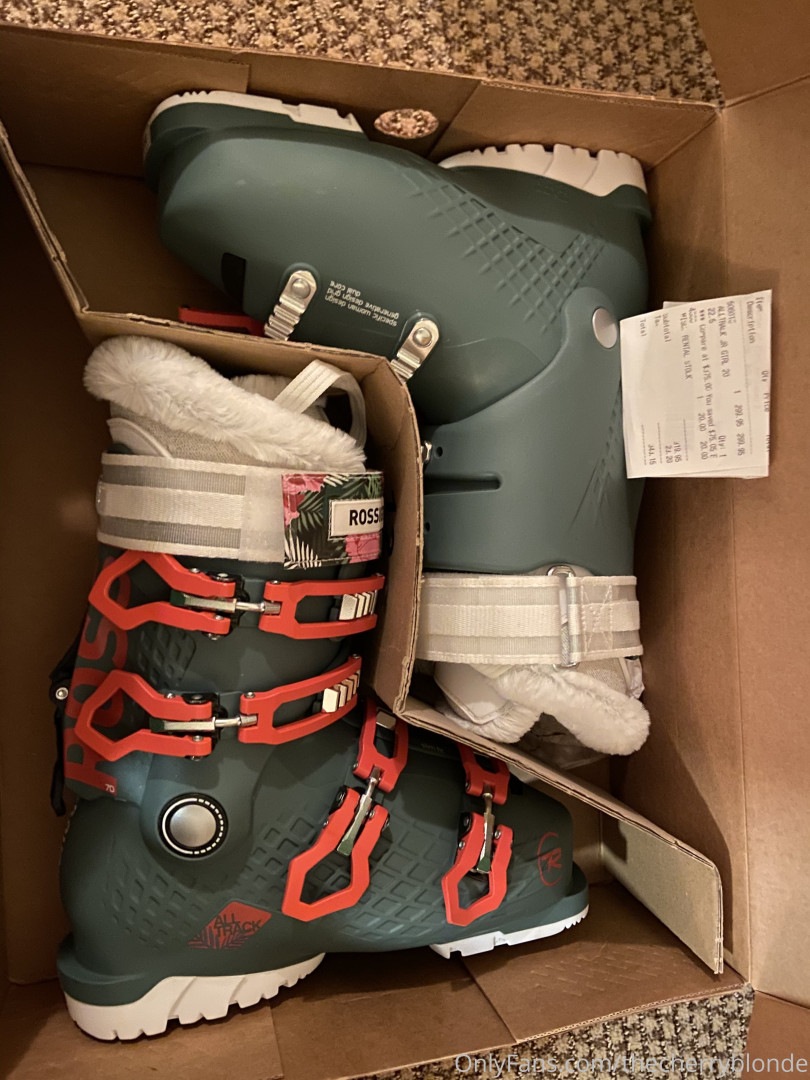 Photo by haileyhatezyou published on August 6,2023 07:28:50 - BestThots