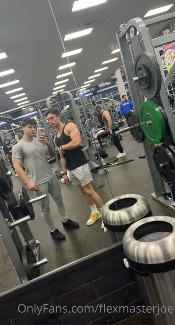 Photo by flexmasterjoe published on January 13,2024 12:01:05 - BestThots