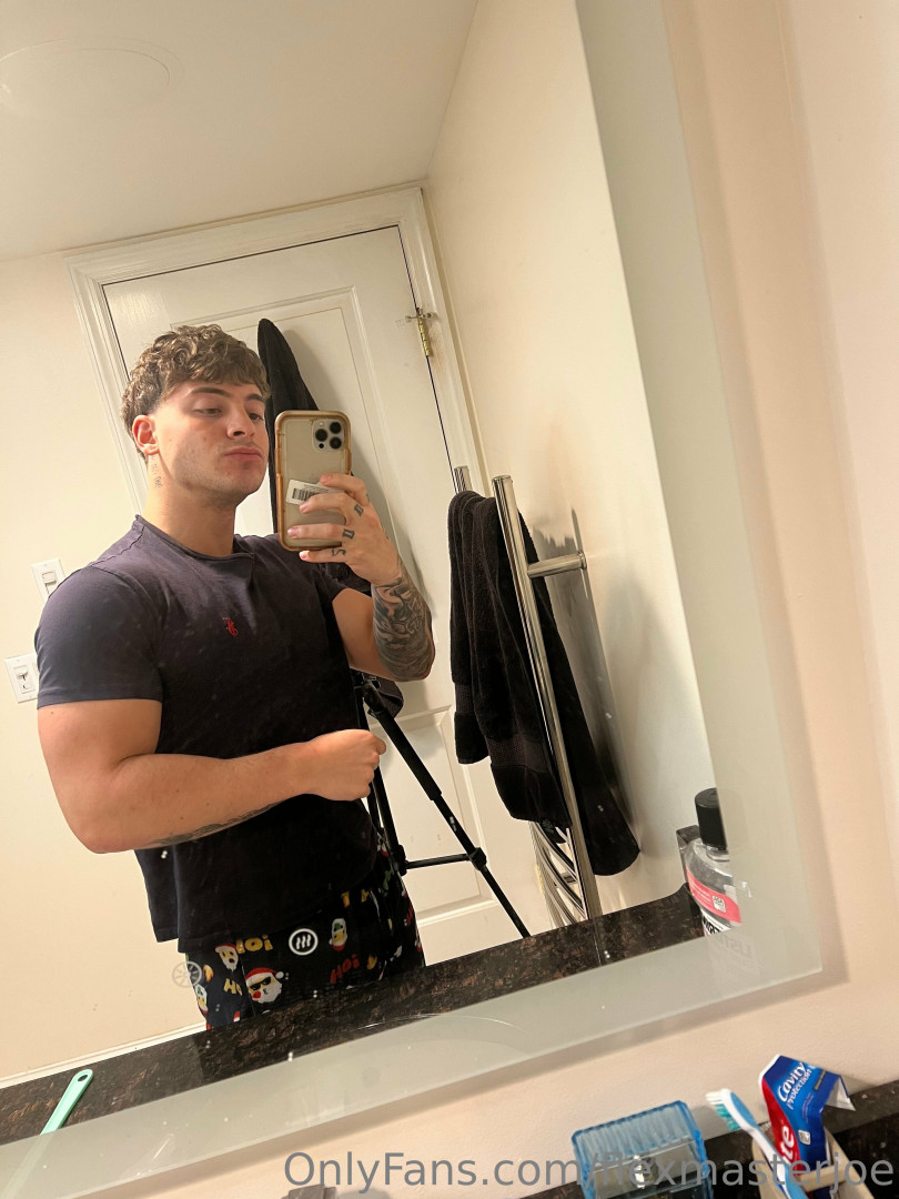 Photo by flexmasterjoe published on January 13,2024 12:01:16 - BestThots