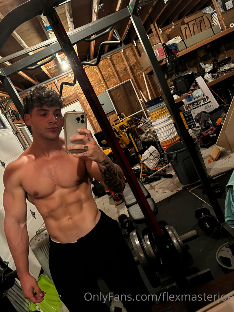 Photo by flexmasterjoe published on January 13,2024 12:01:34 - BestThots