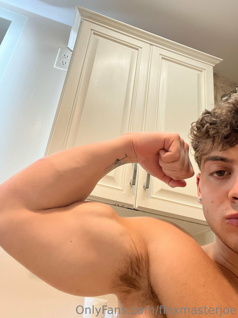 Photo by flexmasterjoe published on January 13,2024 12:01:35 - BestThots