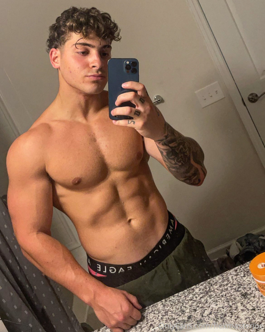 Photo by flexmasterjoe published on January 13,2024 12:01:40 - BestThots