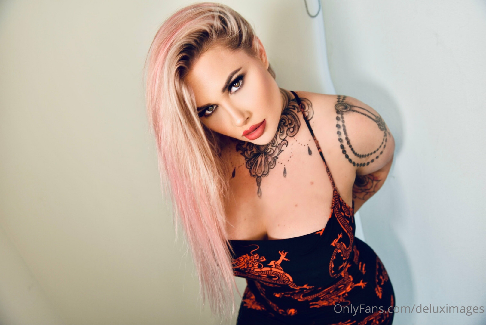 Photo by deluximages published on October 16,2023 21:26:49 - BestThots