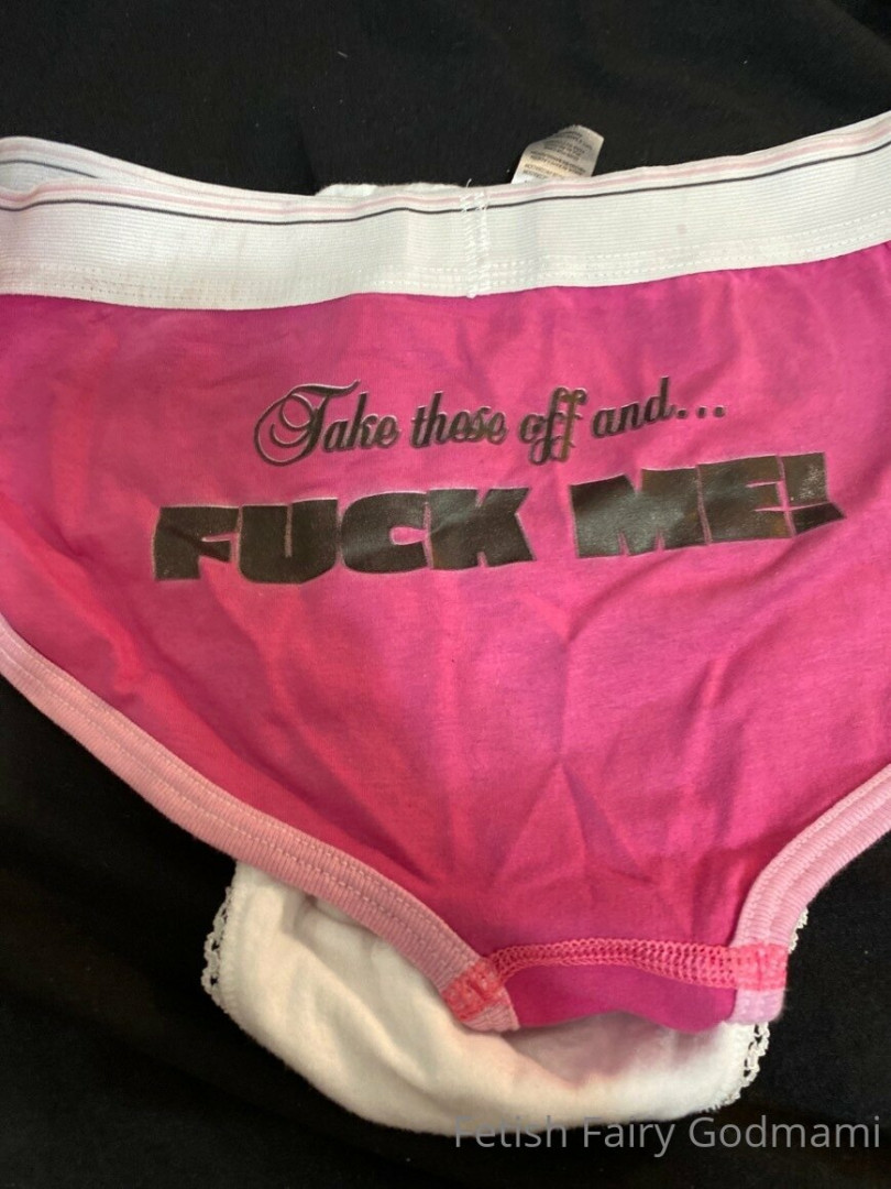 Photo by fetishgodmother published on January 14,2024 03:06:03 - BestThots