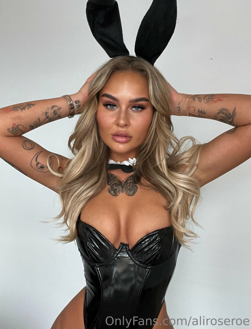 Photo by aliroseroe published on November 20,2023 20:57:31 - BestThots