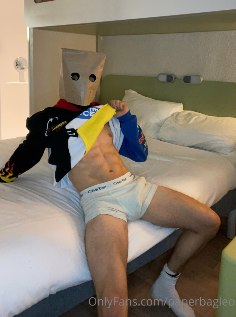 Photo by paperbagleo published on July 28,2023 20:04:12 - BestThots