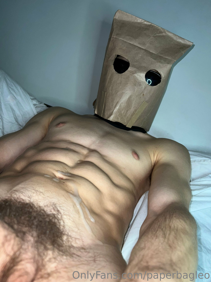 Photo by paperbagleo published on July 28,2023 20:04:43 - BestThots