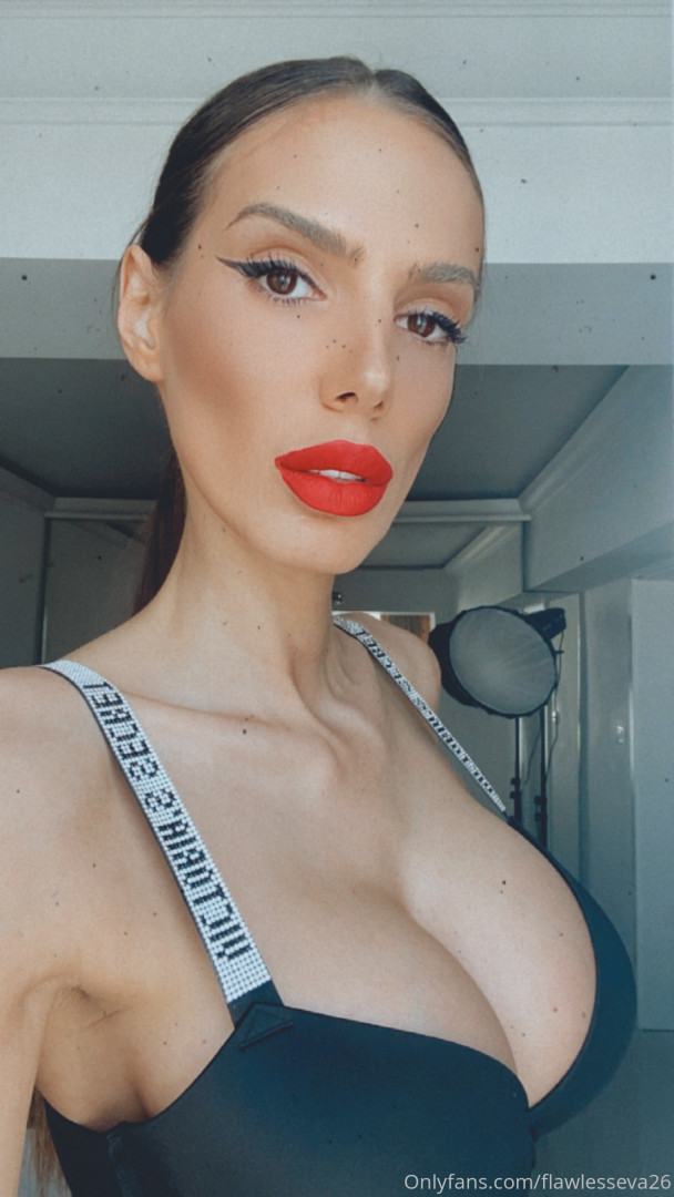 Photo by flawlesseva26 published on October 16,2023 13:38:28 - BestThots