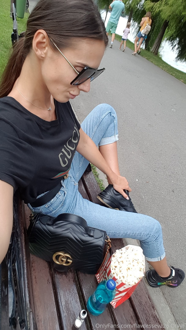 Photo by flawlesseva26 published on October 16,2023 14:44:48 - BestThots