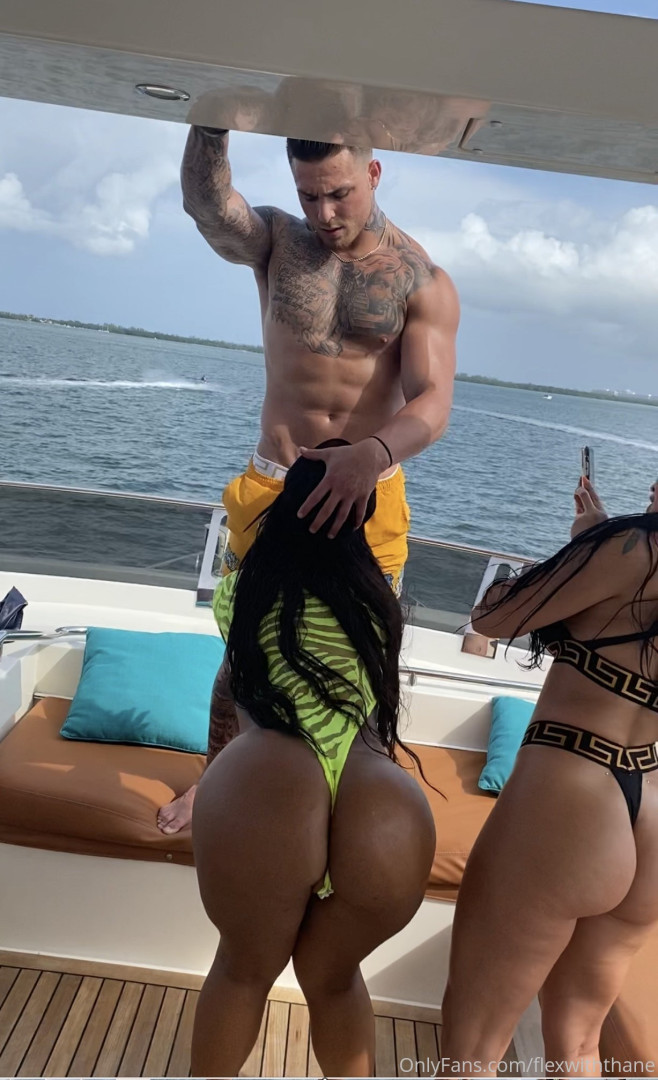 Photo by flexwiththane published on May 27,2023 00:57:26 - BestThots