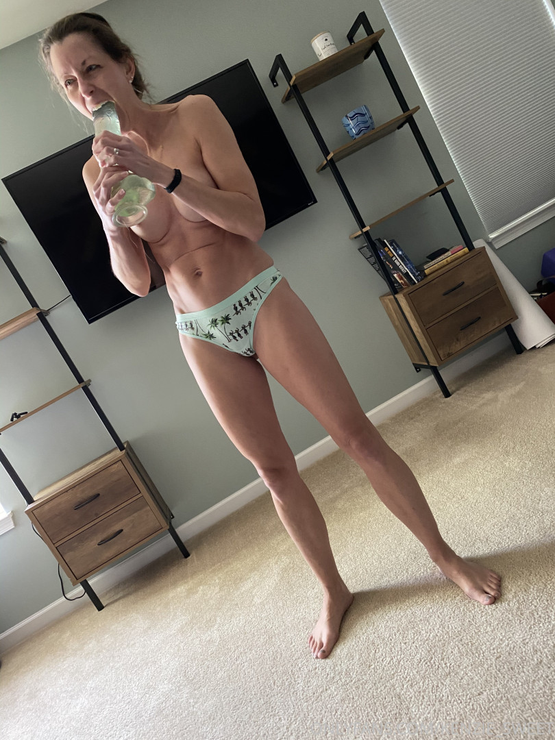 Photo by kenzie_sweet published on October 12,2023 16:31:35 - BestThots