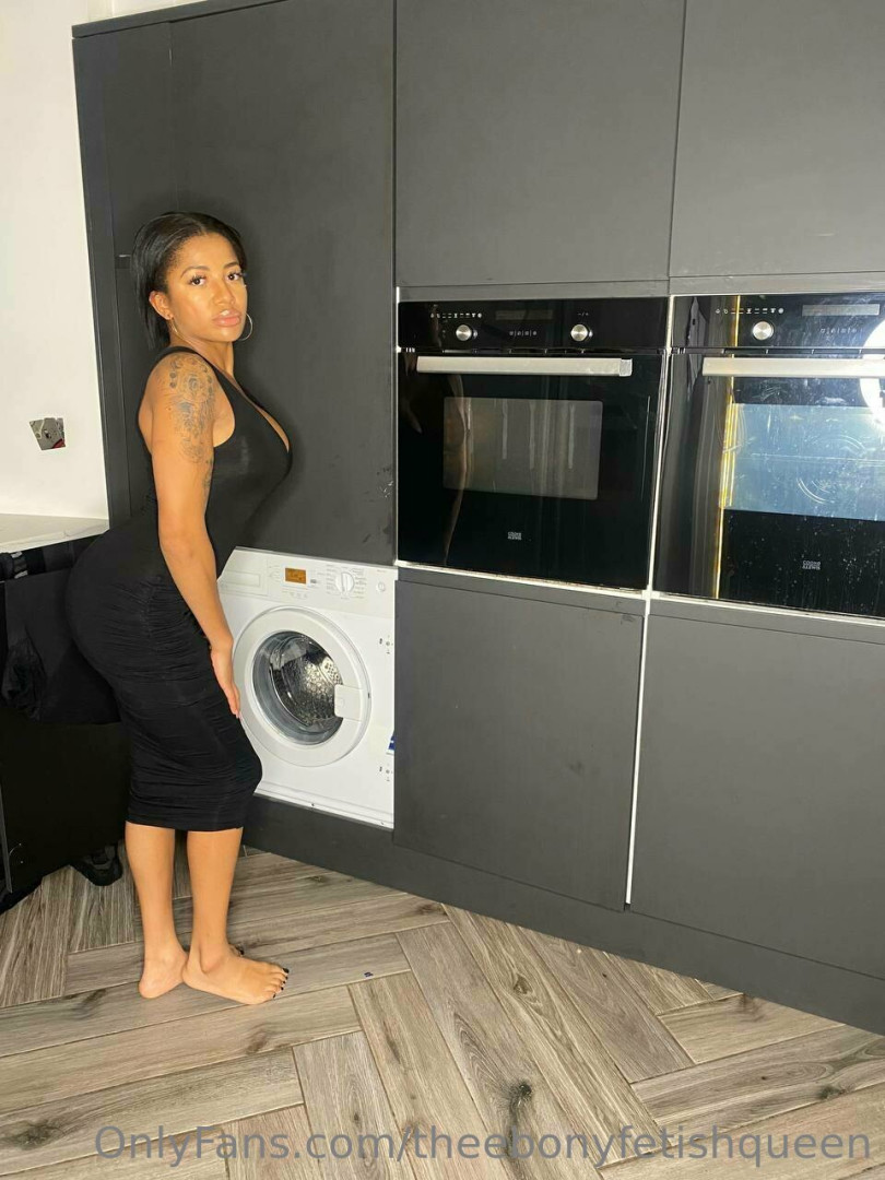 Photo by theebonyfetishqueen published on May 17,2023 01:54:19 - BestThots