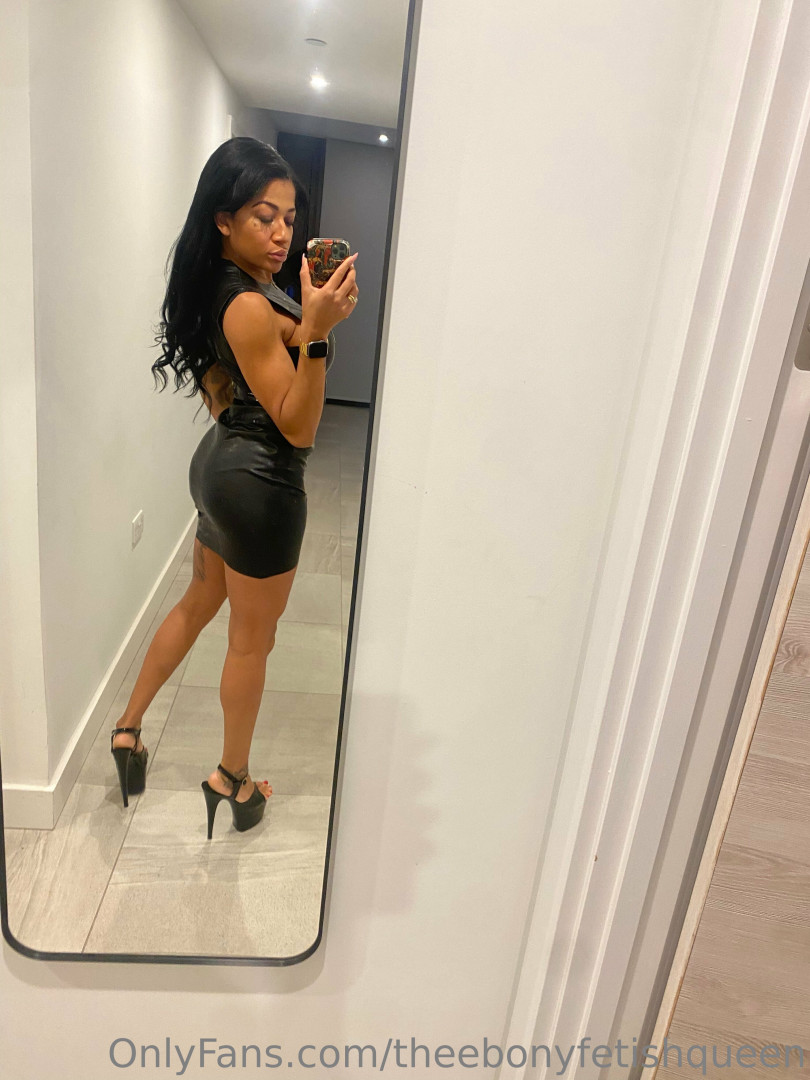 Photo by theebonyfetishqueen published on May 17,2023 01:54:34 - BestThots