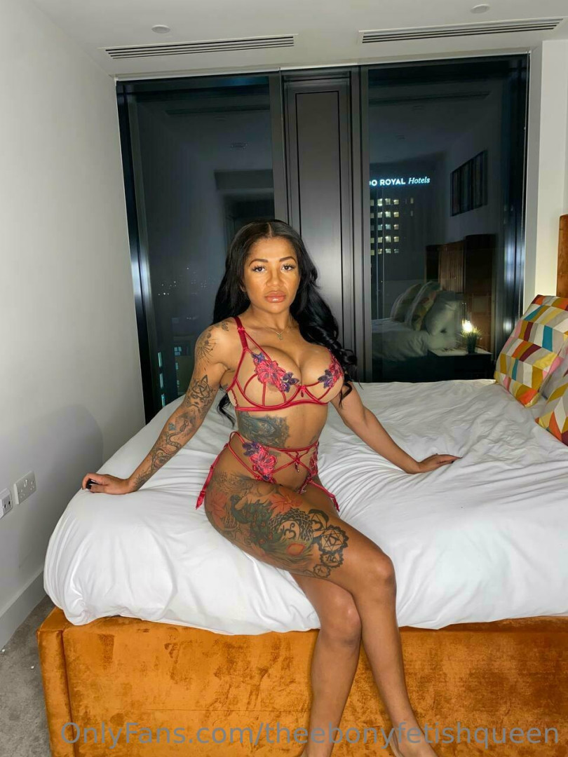 Photo by theebonyfetishqueen published on May 17,2023 01:54:37 - BestThots