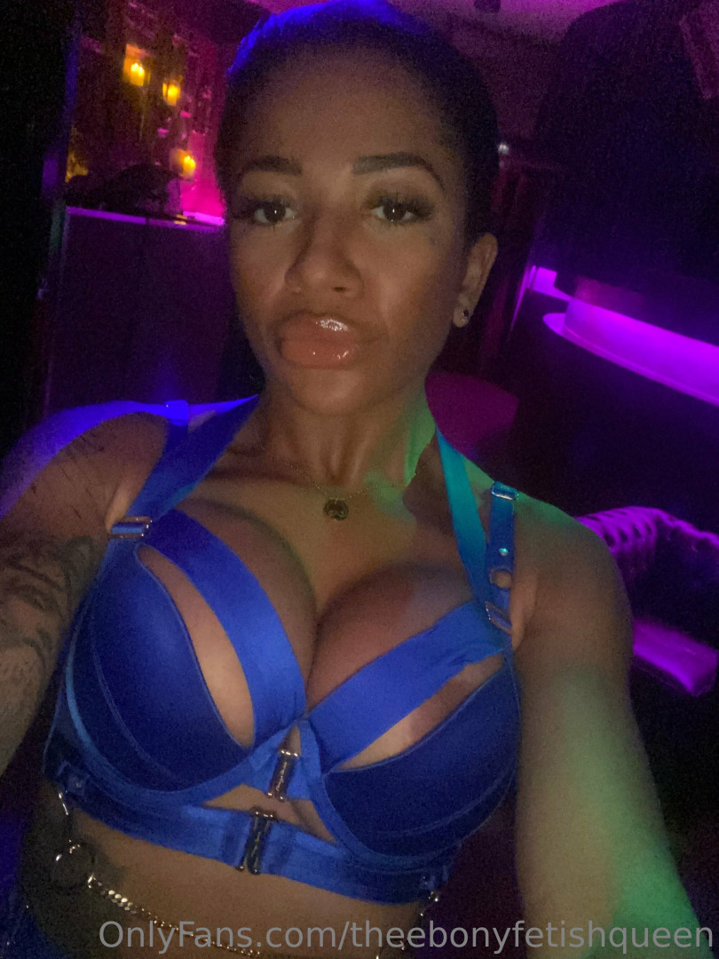 Photo by theebonyfetishqueen published on May 17,2023 01:54:46 - BestThots