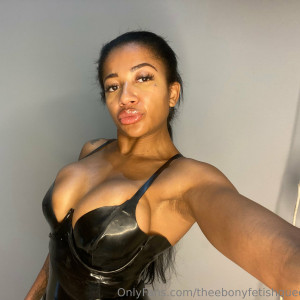 theebonyfetishqueen #121389