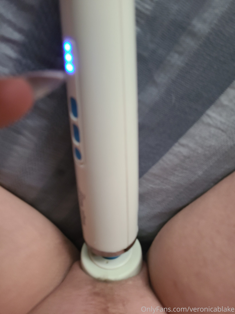 Photo by veronicablake published on May 16,2023 06:00:32 - BestThots