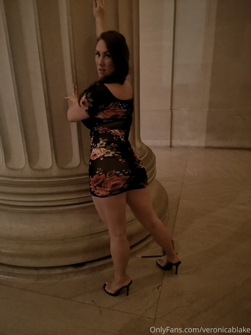 Photo by veronicablake published on May 16,2023 06:04:55 - BestThots