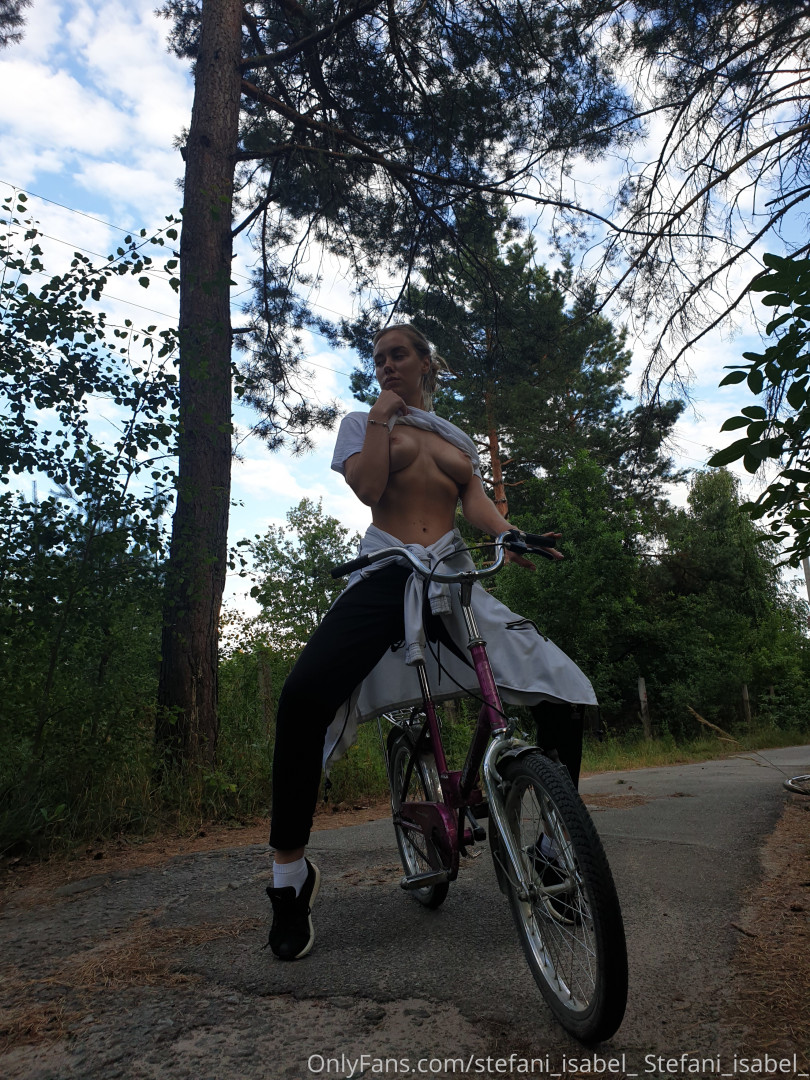 Photo by stefani_isabel_ published on June 25,2023 01:24:45 - BestThots