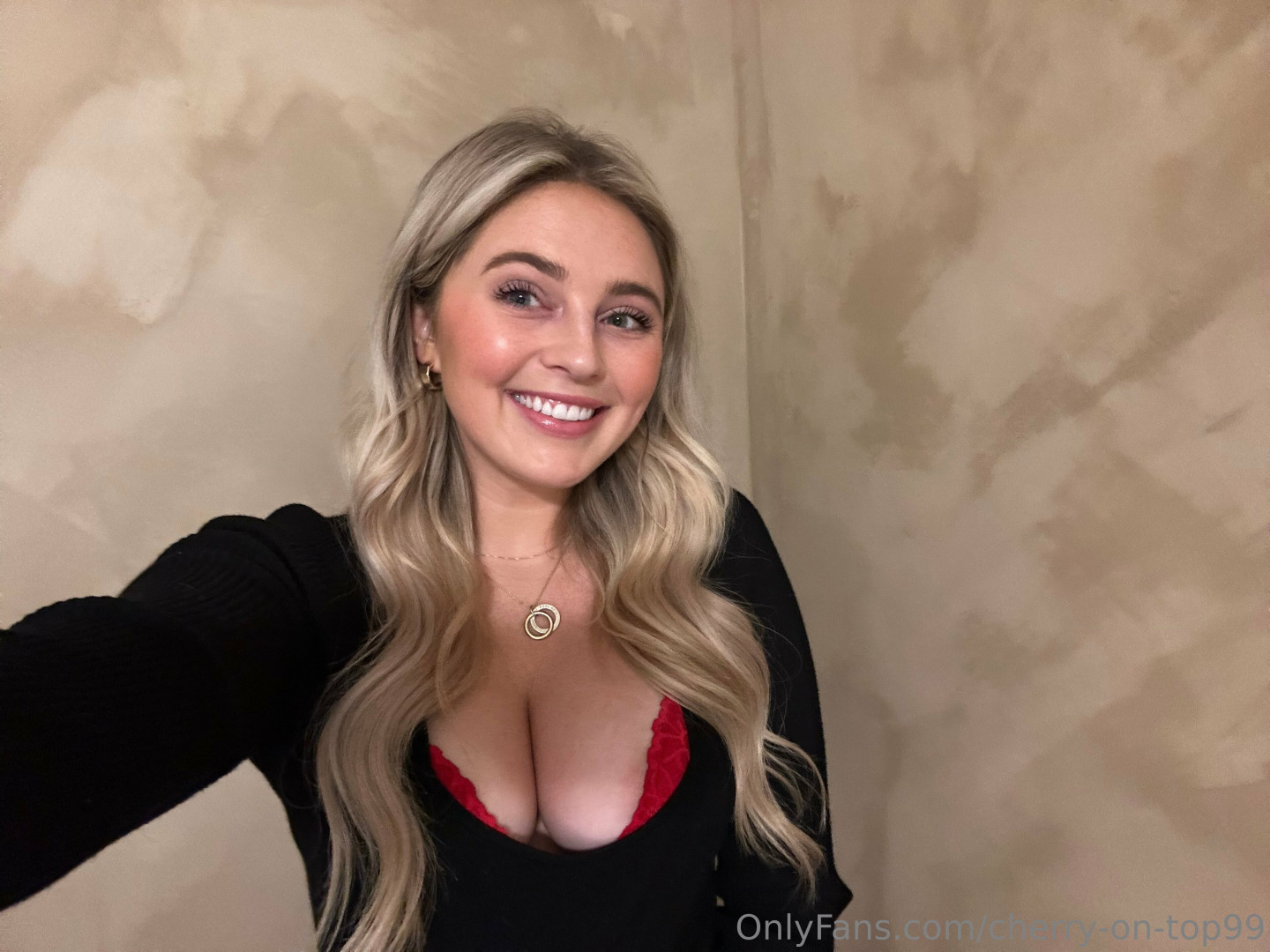 Photo by cherry-on-top99 published on July 16,2023 00:48:27 - BestThots