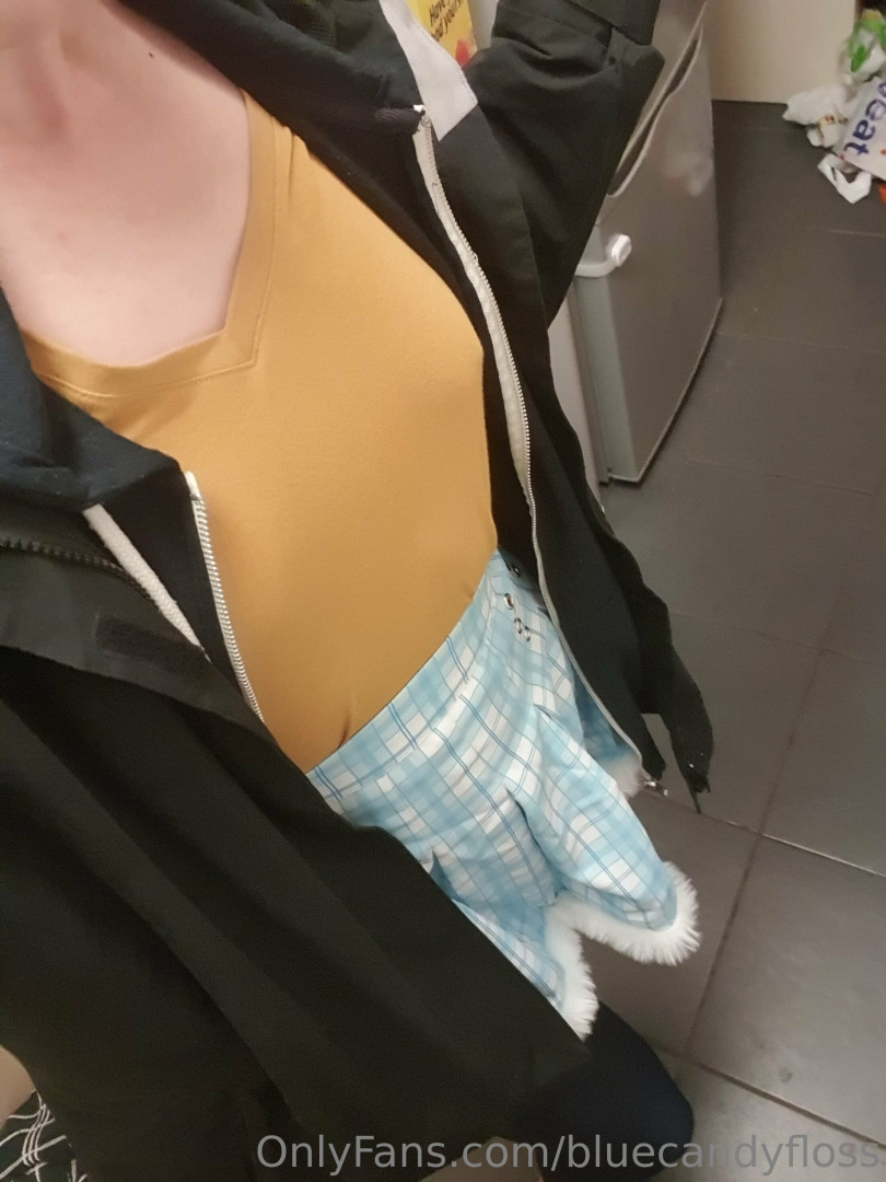 Photo by bluecandyfloss published on June 24,2023 05:56:49 - BestThots