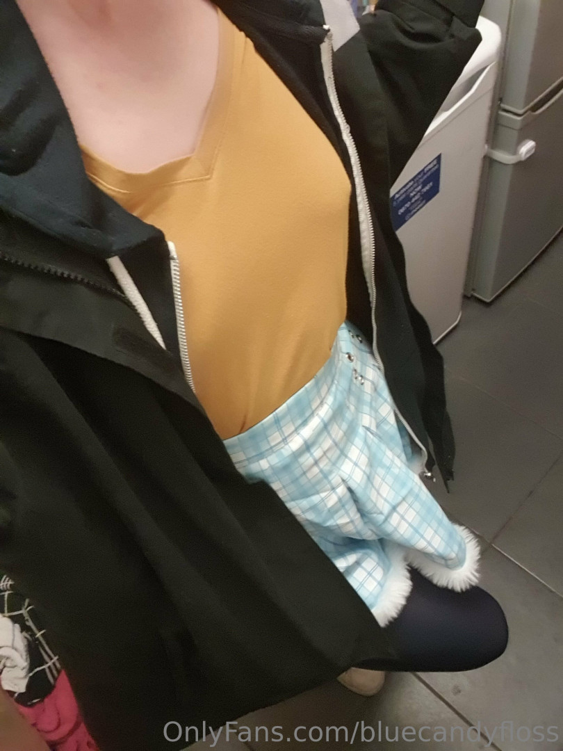 Photo by bluecandyfloss published on June 24,2023 05:57:45 - BestThots