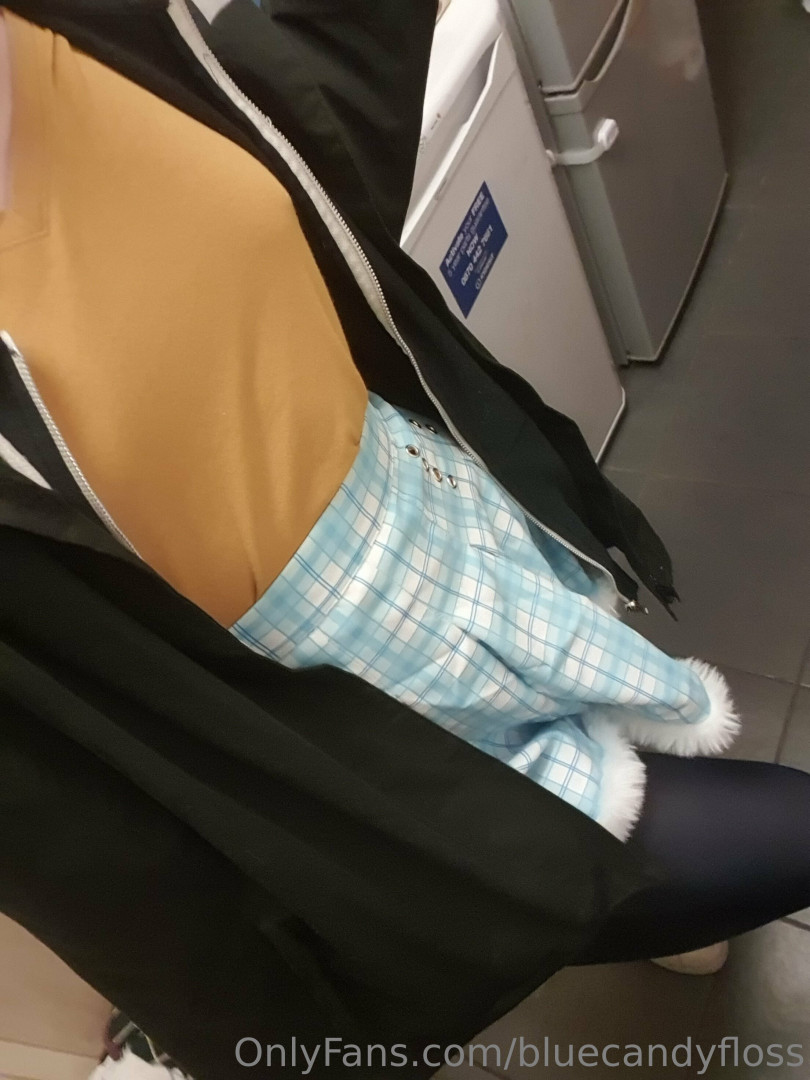 Photo by bluecandyfloss published on June 24,2023 05:58:03 - BestThots