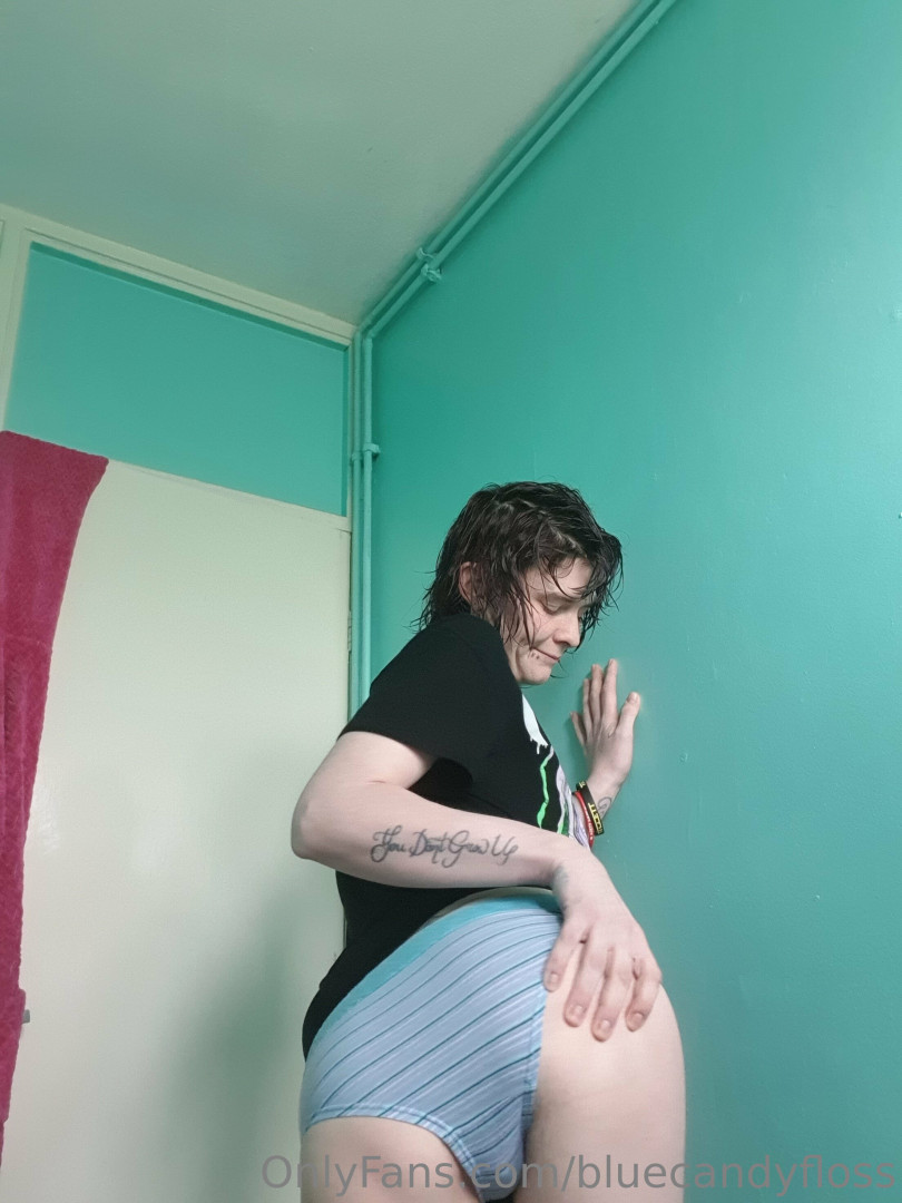 Photo by bluecandyfloss published on June 24,2023 05:58:18 - BestThots