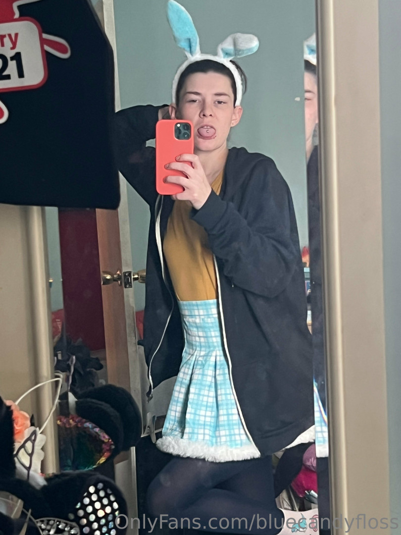 Photo by bluecandyfloss published on June 24,2023 05:58:59 - BestThots